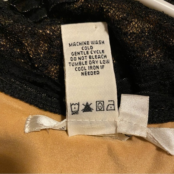 MAX STUDIO WOMENS BLACK LACE DRESS WITH ORANGE SLIP - Picture 4 of 5